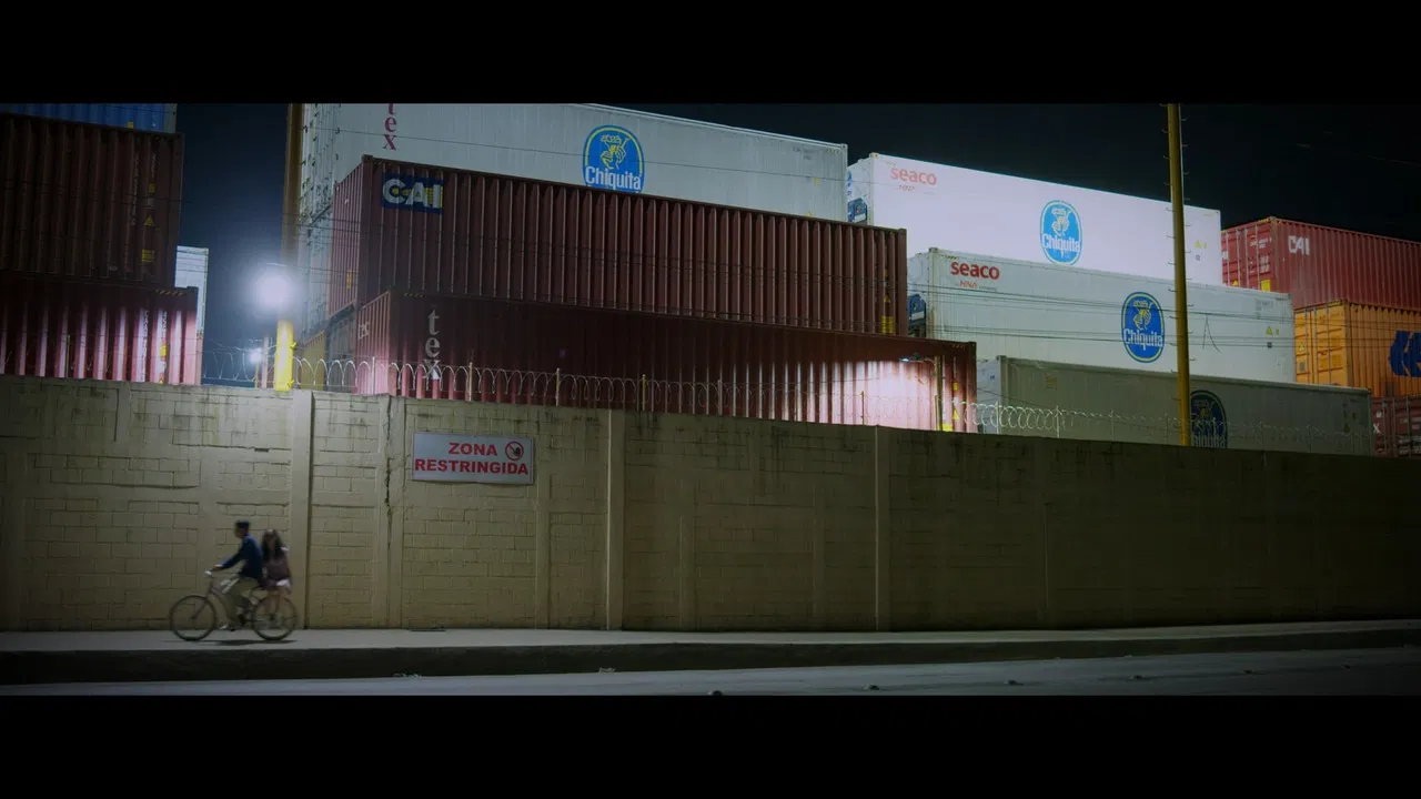 The Last Night of The Sky Movie Screenshot 1